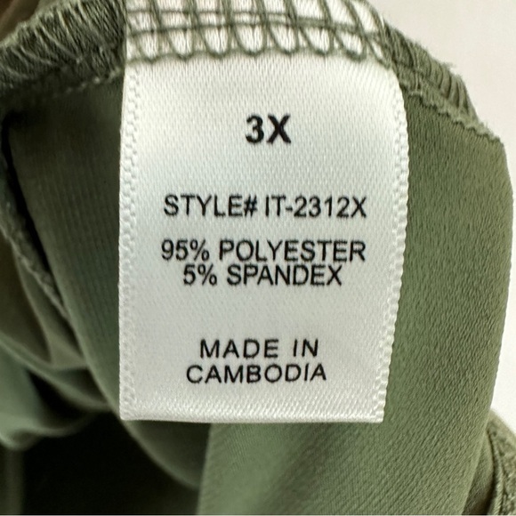 Zenana Outfitters Front Knot Sleeveless Top Blouse Womans Size 3X Green - Picture 6 of 8